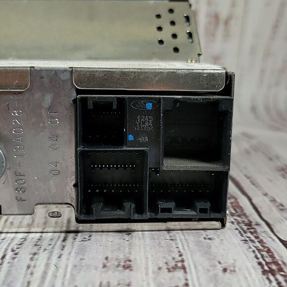 99 -04 Ford Expedition Mercury AM FM Cassette with CD Controls YL1F-18C870-JA - Picture 7 of 7